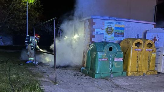 Teraz sezon na podpalanie śmietników?