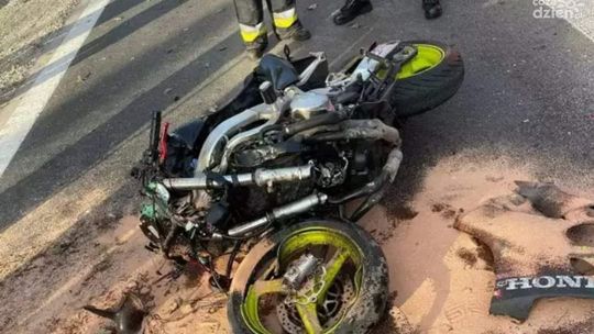 Tragedia na drodze. Motocyklista zginął wypadku.