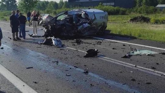 Tragedia o poranku. Wypadek kilku pojazdów na DK 74