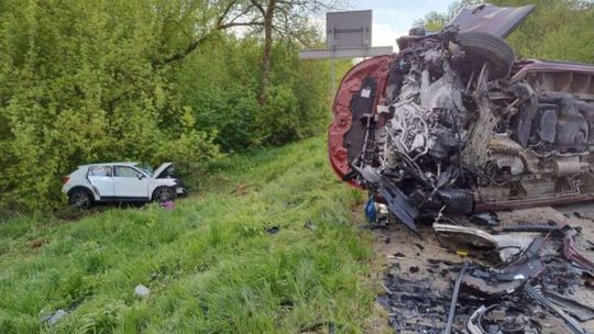 Tragedia w powiecie staszowskim. Dwie osoby nie żyją