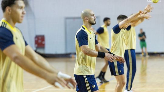 Trening otwarty i potrójna niespodzianka od Industrii Kielce