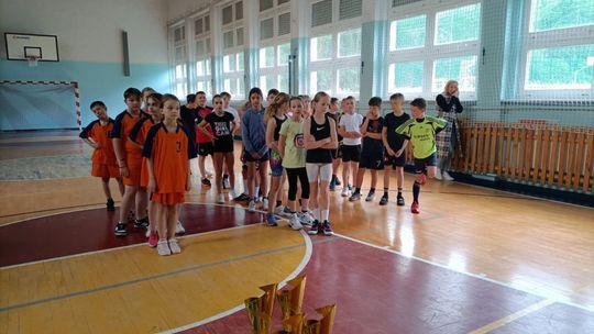 Trójbój lekkoatletyczny IV klas 