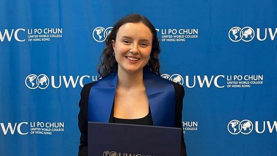 Uczennica z Ostrowca absolwentką United World College w Hongkongu