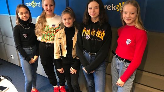 Uczennice PSP nr 4: Dziennikarstwo - to nas kręci!