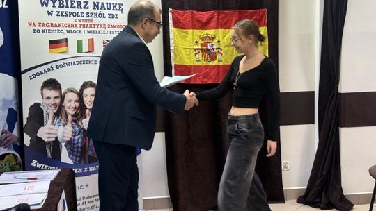 Uczniowie kieleckiego ZDZ podsumowali udany staż w Hiszpanii