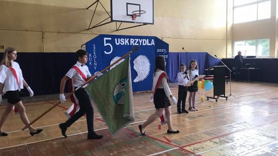 Uczniowie rozpoczęli nowy rok szkolny