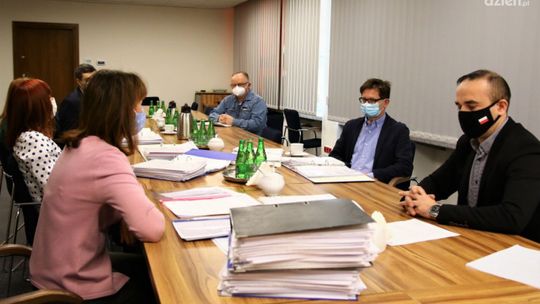 Uczniowie szkół średnich w regionie dostaną stypendia