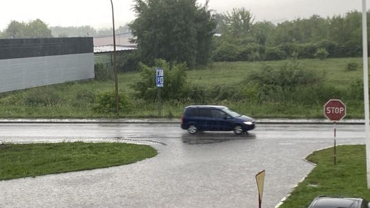  Ulewy nad Opatowem i Ostrowcem