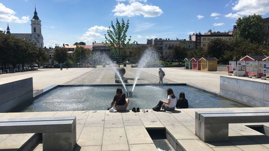 Unijne dotacje pomogą zmienić ostrowiecki Rynek i ośrodek Gutwin 