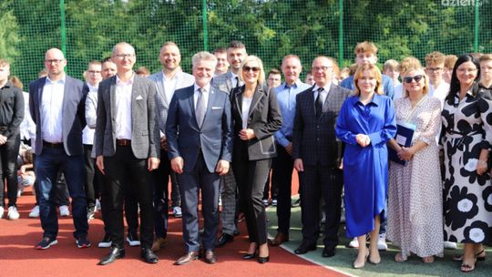 Uroczysta inauguracja roku szkolnego w Zespole Szkół Elektrycznych w Kielcach