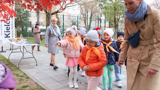 Uroczyste otwarcie zmodernizowanego placu zabaw na Szydłówku 
