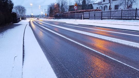 Uwaga kierowcy, pogarszają się warunki drogowe