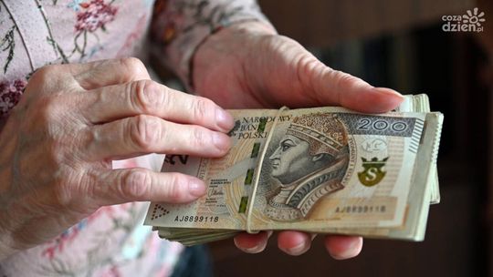 Uwaga na oszustów „na wypadek”! Czujność seniorów uratowała ich oszczędności