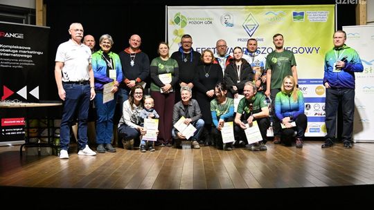 VII Festiwal Pieszo-Biegowy „Przedwiośnie” – setki uczestników na świętokrzyskich szlakach