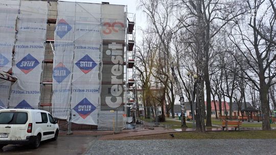 W Ćmielowie trwa modernizacja domu kultury 