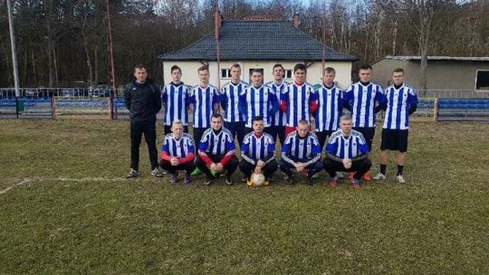 W derbach lepszy Świt