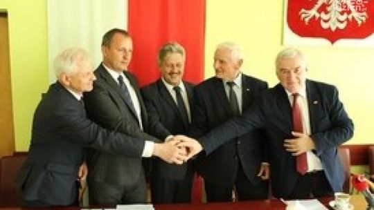  W gminie Dwikozy zakończono remont drogi wojewódzkiej  