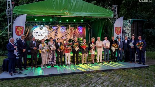 W Kielcach nagrodzono i wyróżniono ludzi kultury 
