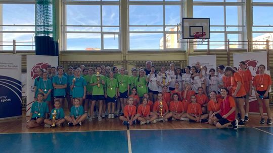 W Kielcach odbył Międzyszkolny turniej w piłkę ręczną klas 6