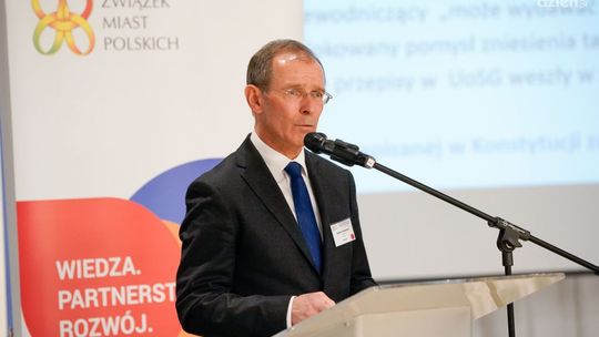 ,,W mojej opinii działania CBA to działania polityczne, niemerytoryczne" - Zygmunt Frankiewicz Prezes Związku Miast Polskich