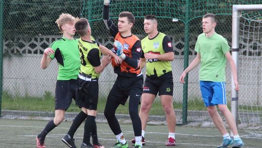 W niedzielę Ostrowiecka Piłkarska Liga Firm kończy ligowy sezon

