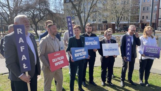 W oczekiwaniu na wizytę Rafała Trzaskowskiego w Kielcach