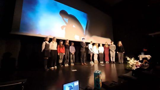 W Ostrowcu chcą uwolnić młodzież od "pułapki myśli"