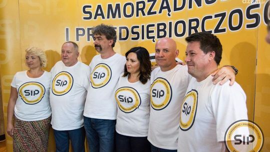 W Ostrowcu kampania ruszyła pełną parą