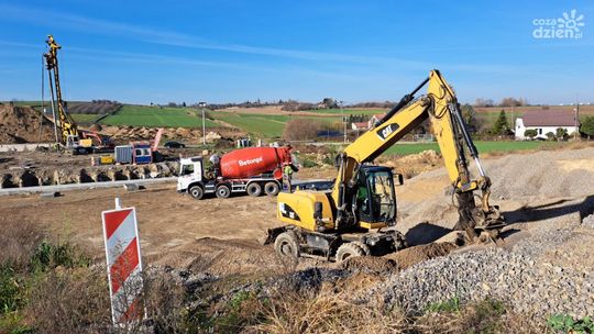 W Ostrowcu utrudnienia spowodowane budową tzw. małej obwodnicy 