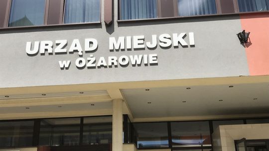 W Ożarowie pytają mieszkańców o potrzeby mieszkaniowe 