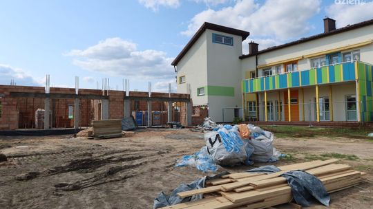 W Piekoszowie trwa rozbudowa żłobka