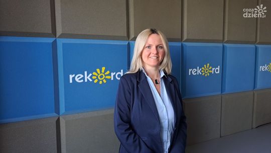 W.Rogala-Mazur: Ćmielowski Dom Kultury organizuje nie tylko imprezy kulturalne,  włącza się też w akcje charytatywne 