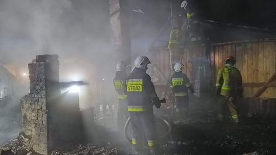 W Śnieżkowicach spłonął dom