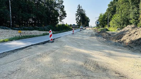 W Starachowicach modernizują stare drogi 