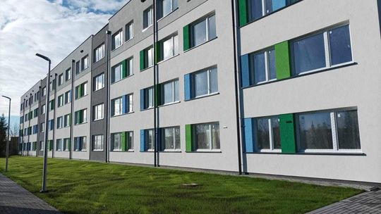 W Starachowicach zapewniają mieszkania i lokale chronione 