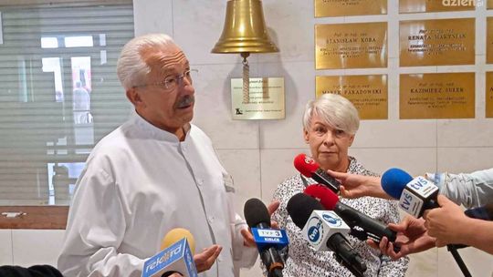 W Świętokrzyskim Centrum Onkologii rozbrzmiał Dzwon Życia