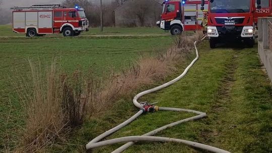 W Szwarszowicach płonęła piwnica