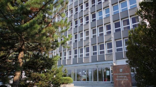 W Urzędzie Marszałkowskim WŚ wracają obostrzenia