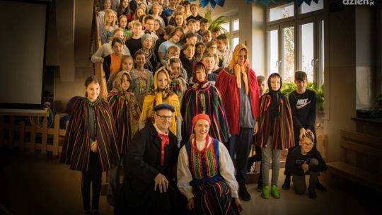 W zapasce do szkoły!