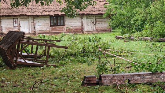 W związku z nawałnicami straż apeluje do mieszkańców