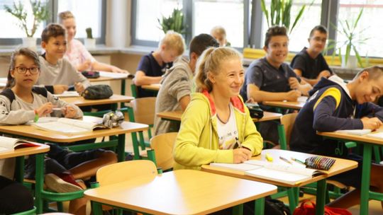 Wakacje w 2025 roku będą krótsze. Zobacz kalendarz