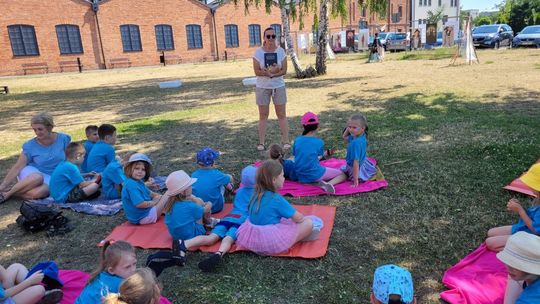 Wakacje z książką. MBP zaprasza na ciekawe zajęcia