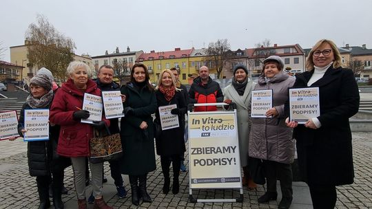 Wicemarszałek sejmu i M. Rozenek-Majdan w debacie o in vitro  