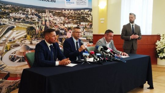 Wiele kontrowersji wokół rezygnacji z przebudowy Hali Legionów w Kielcach