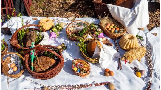 Wielka Sobota w skansenie w Tokarni