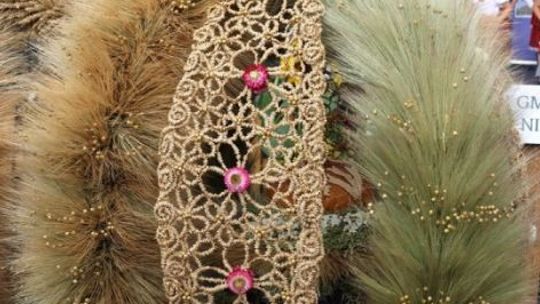 Wieniec z gminy Chmielnik najpiękniejszy na dożynkach powiatowych