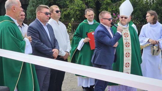 Wierni mają nowy parking przy kościele w Radoszycach