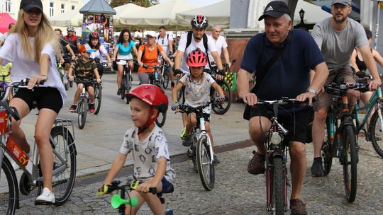Wiosenne otwarcie sezonu rowerowego w Kielcach. Sport, rekreacja i promocja Geofestiwalu w jednym