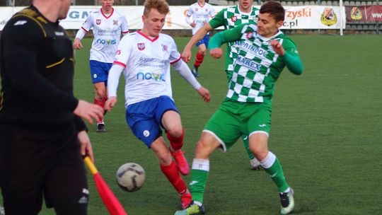 Wisła Sandomierz na gościnnym występie w Ostrowcu