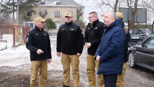 Wizytacja budowy strażnicy w Końskich